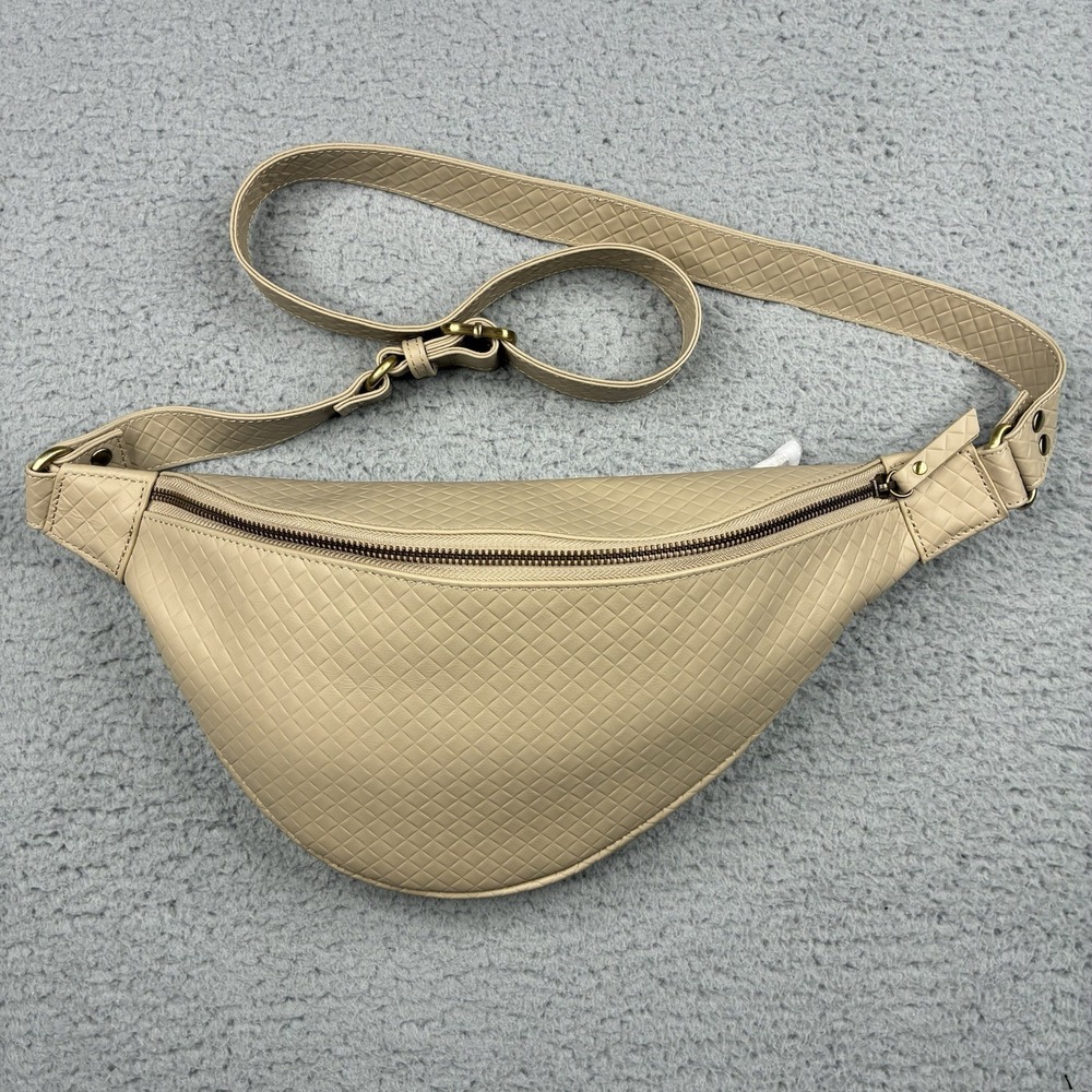 Andar The Tatum Crossbody Belt Bag Cream Togo Leather Adjustable NWOT